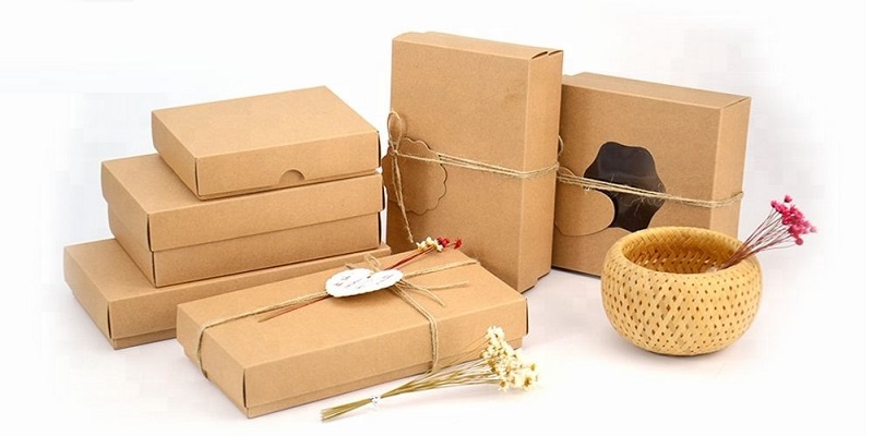 Why Cakes Are Packed In Small Cardboard Display Box?