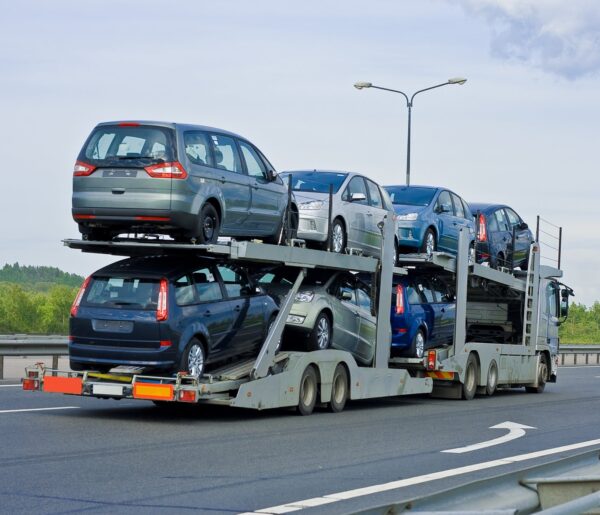 What Should You Look for Before Booking Car Carrier Services? 