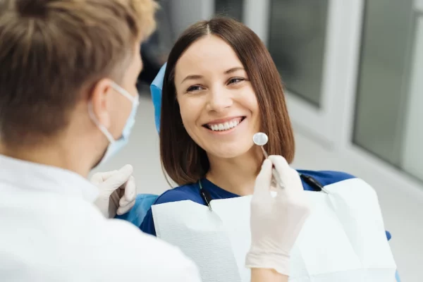 What Are the Features of a Professional Dentist?