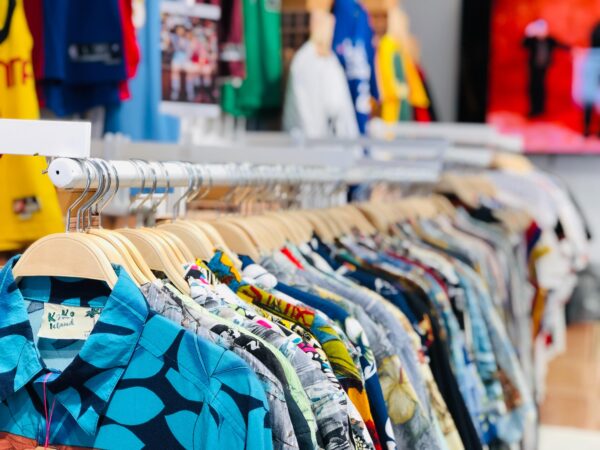 How Clothing Store Fixtures Make or Break a Business