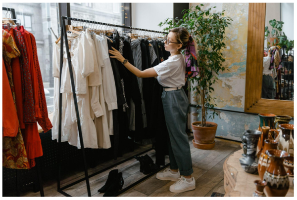 Tips and tricks to start your own clothing store