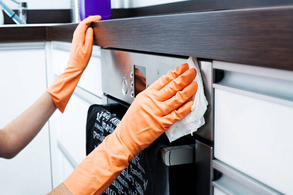 Should you choose a local company or a national commercial cleaning?