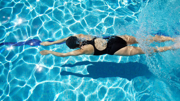 10 reasons swimming can benefit your health