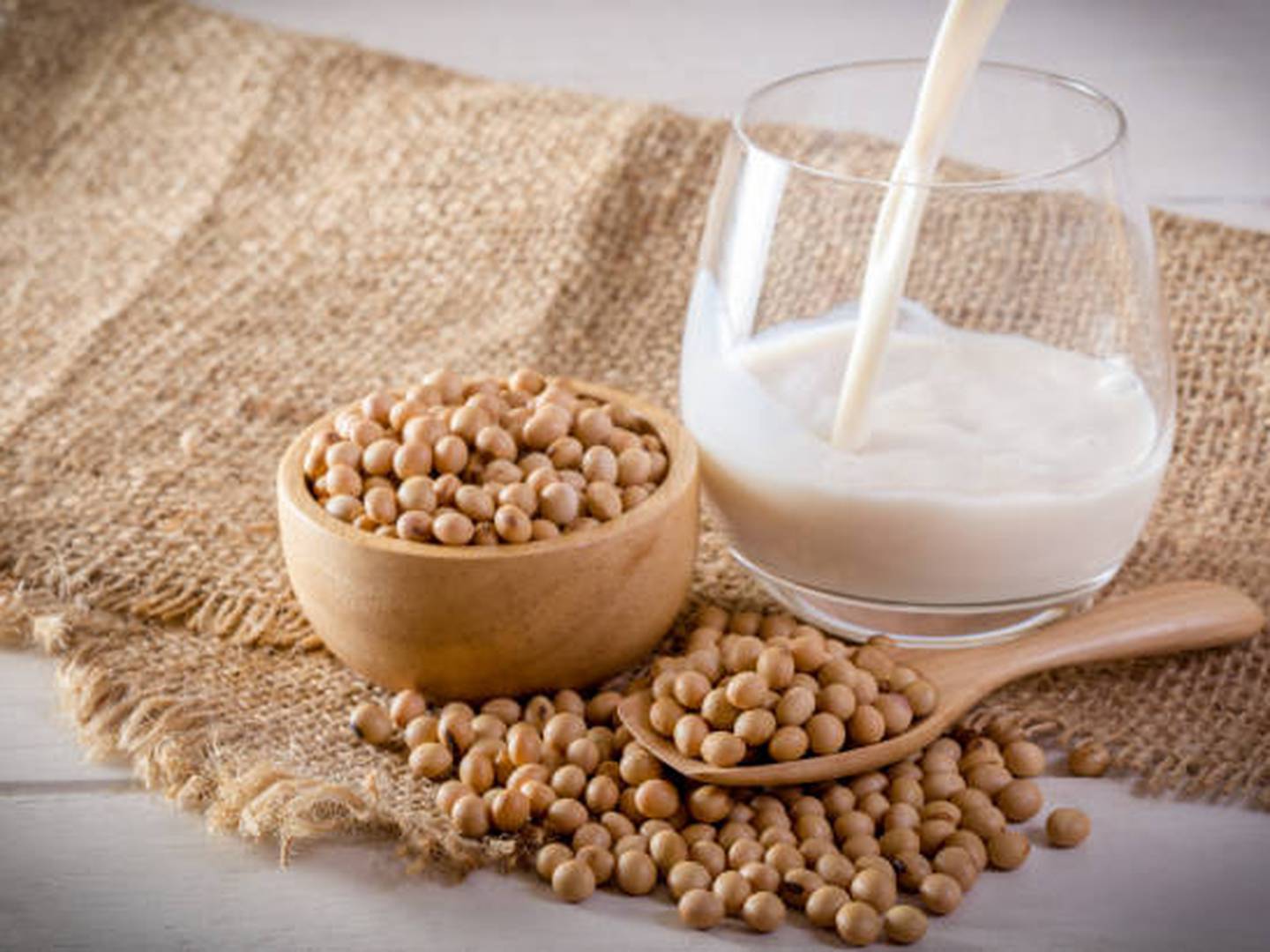 Using Soybean for Health, Uses and Side Effects
