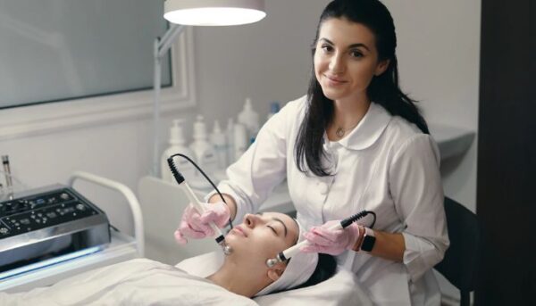 Tips To Find Right Aesthetic Skin Clinics In Singapore For Quality Skin Treatments