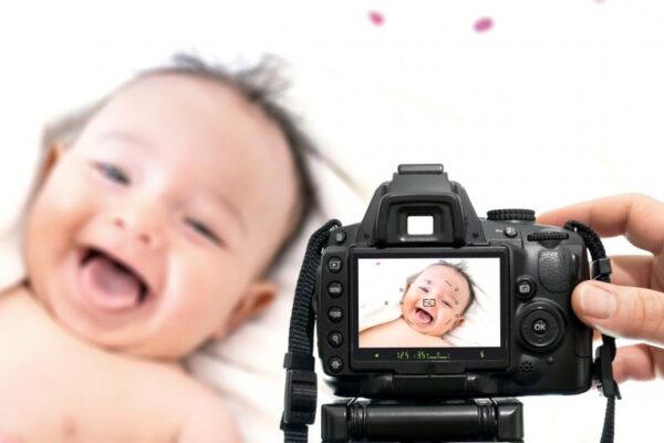 The Best Cameras for Newborn Photography