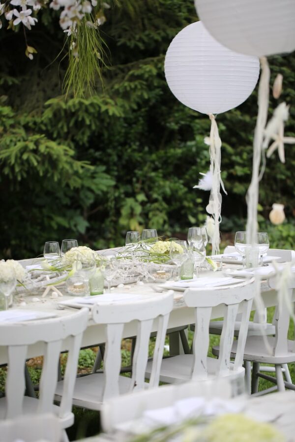 5 Ideas For An All White Party