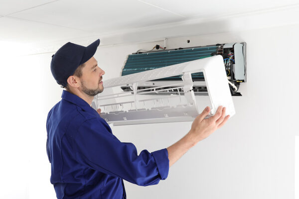 FOUR IMPORTANT THINGS YOU SHOULD KNOW ABOUT MINI SPLIT AC IN DUBAI.