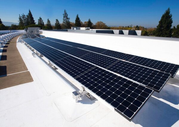 10 Tips to Improve Solar Panel Efficiency