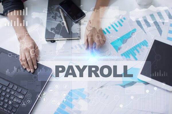 Best Payroll Outsourcing Companies: Guide To Global Payroll