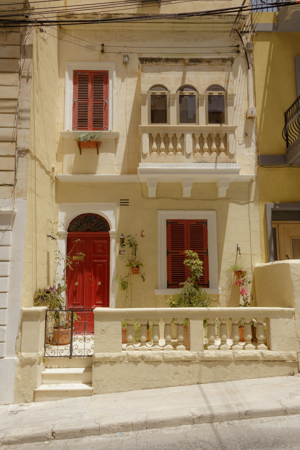 Luxury Living in Sliema: Explore Apartments for Sale in Malta